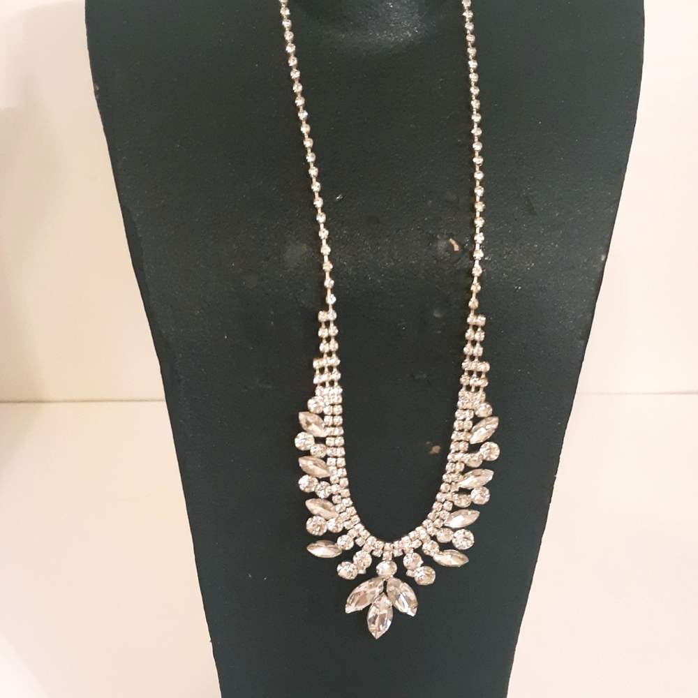 Diamond inspired necklace